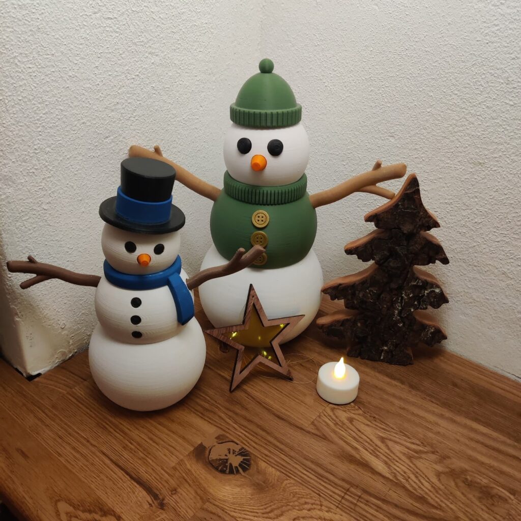 Image provided by Wyphorn 3D Printed Christmas Ornaments Two Snowmen