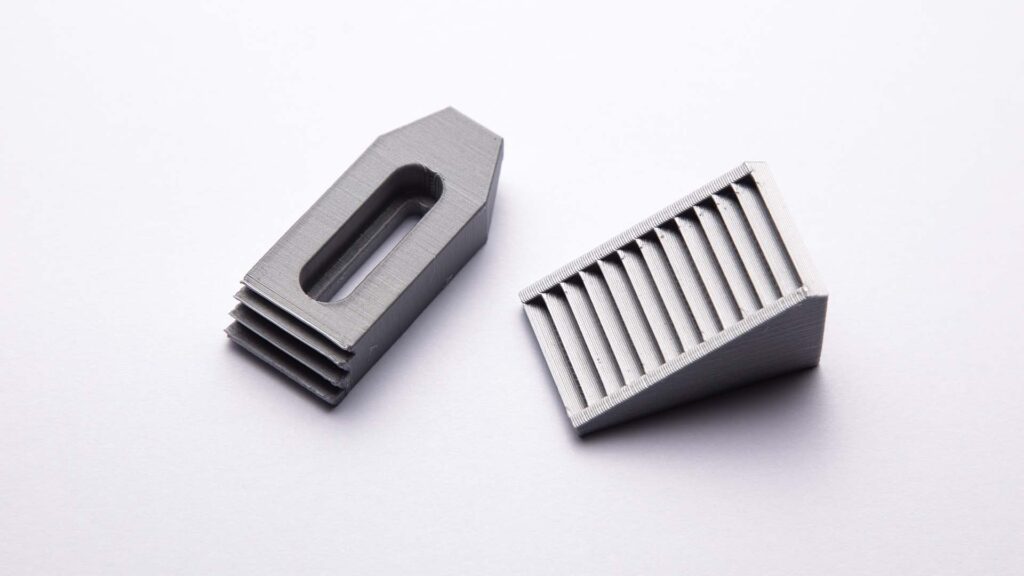 A 3D printed fixture set for Snapmaker machine, compatible with M4 clamps.